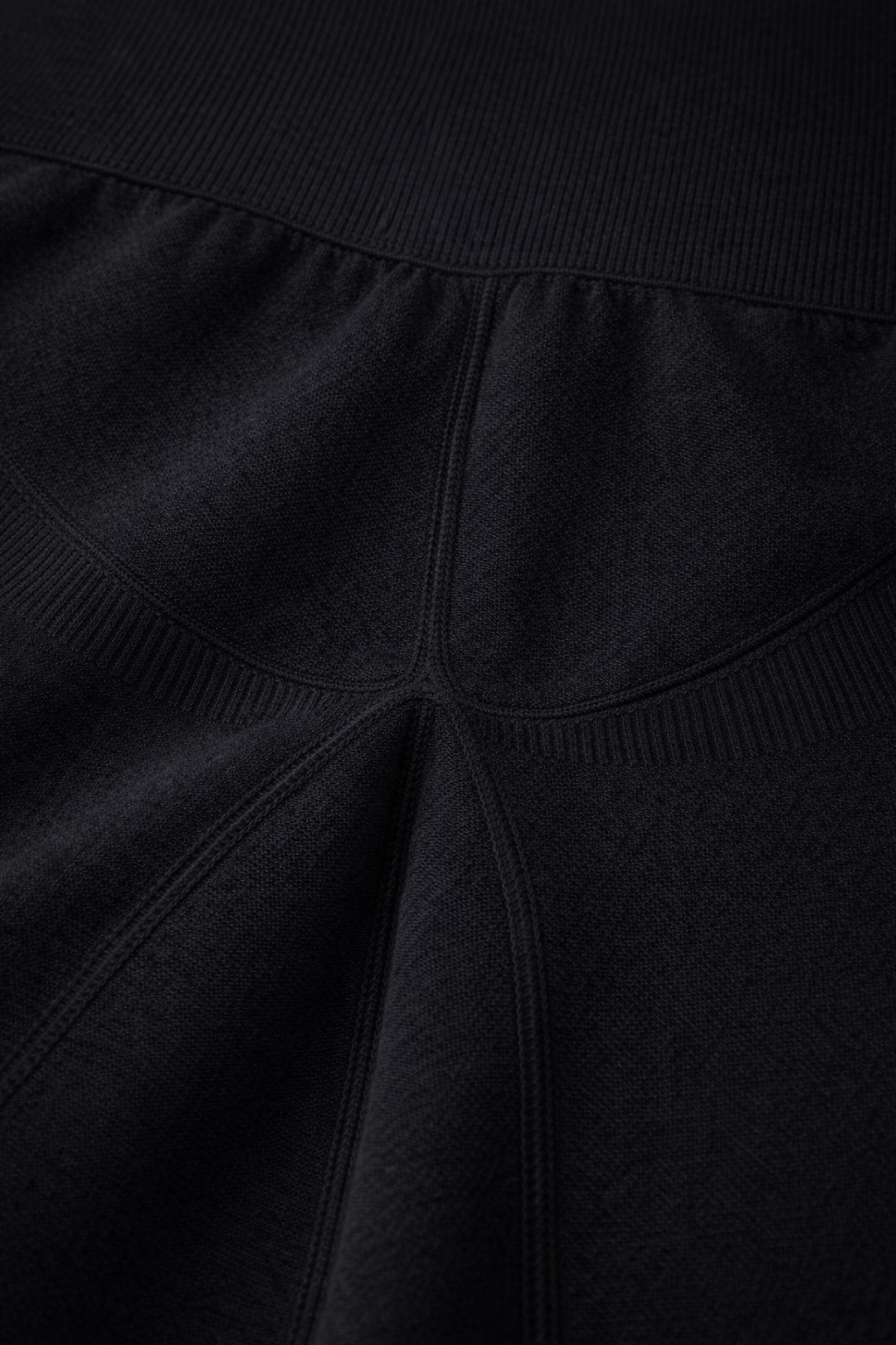 VIVI Silhouette™ High-Waist Shaping Short