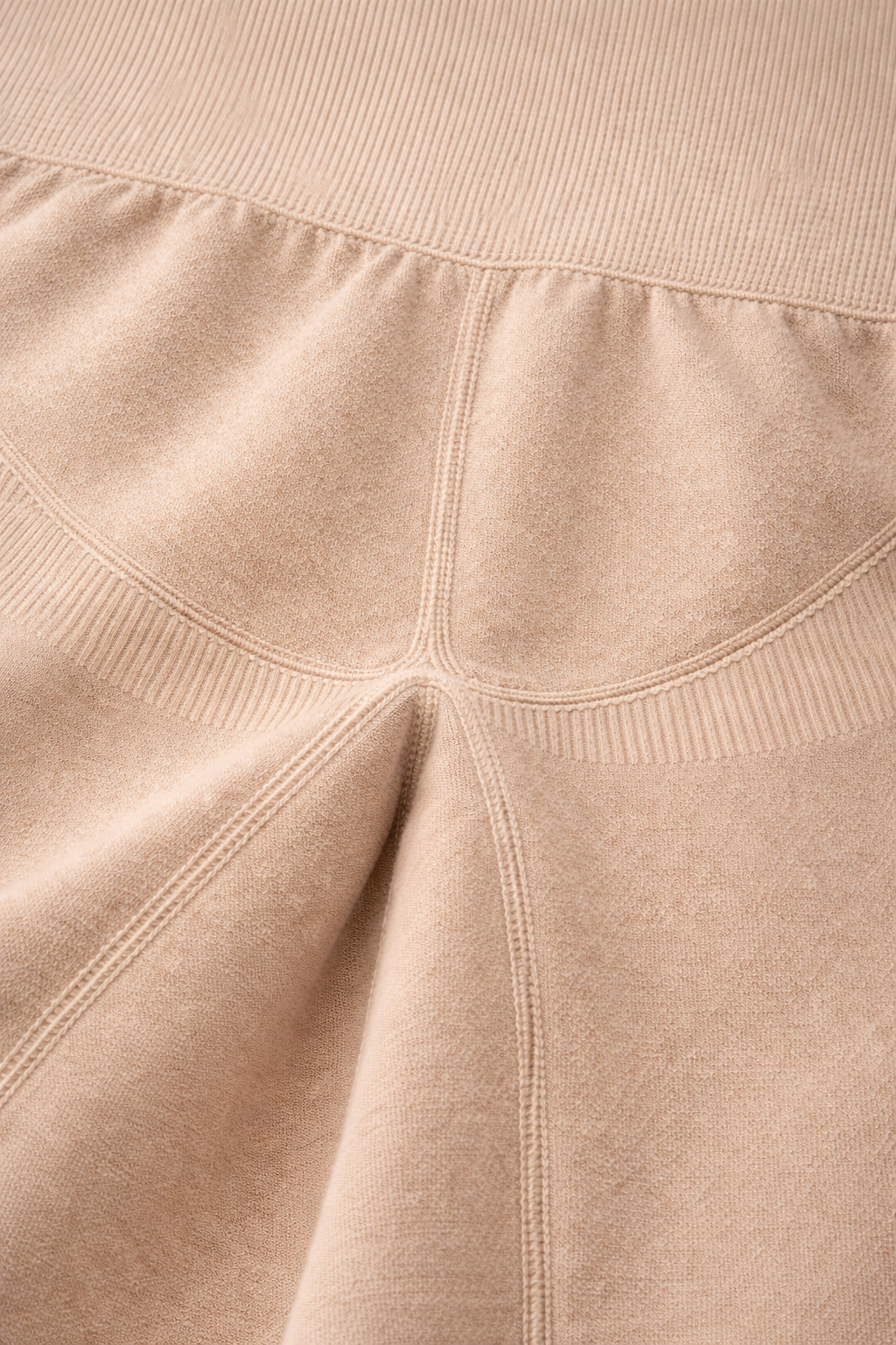 VIVI Silhouette™ High-Waist Shaping Short